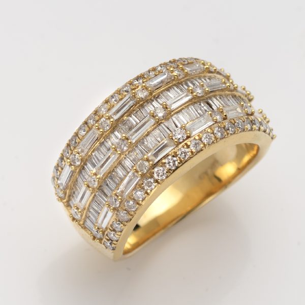 14KY 2.70CTW BAGUETTE DIAMOND MENS WEDDING BAND