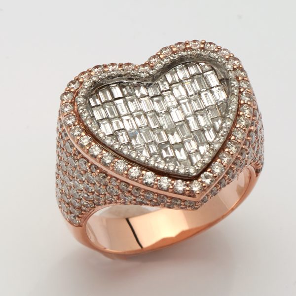 14KR+W 7.00CTW BAGUETTE DIAMOND HEART RING - PAVE