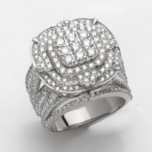 14KW 3.25CTW DIAMOND SQUARE CLUSTER RING