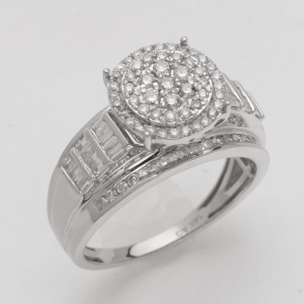 14KW 0.75CTW DIAMOND ROUND CLUSTER RING