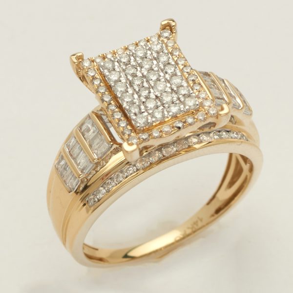 14KY 0.75CTW DIAMOND RECTANGLE CLUSTER RING