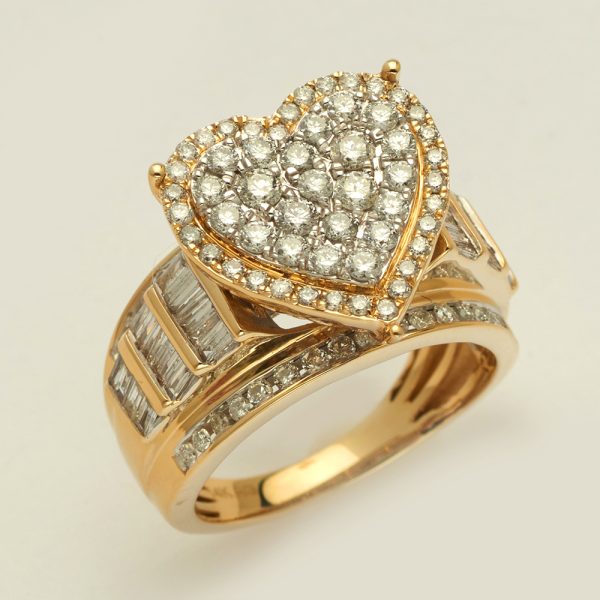 14KY 1.80CTW DIAMOND HEART CLUSTER RING