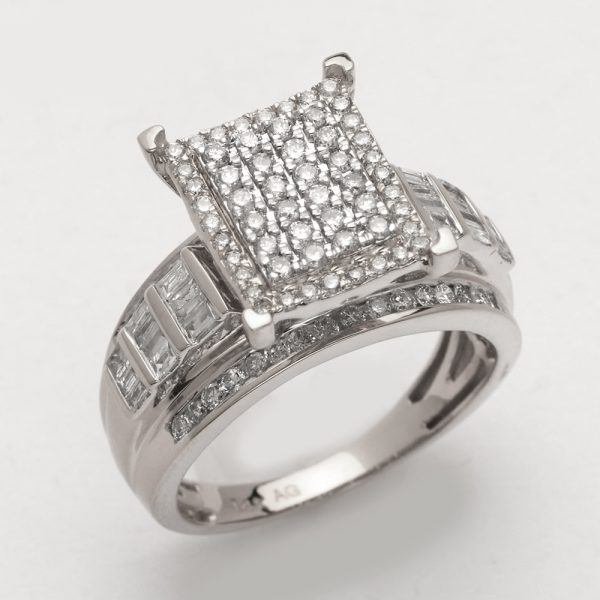 14KW 1.00CTW DIAMOND RECTANGLE CLUSTER RING