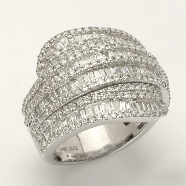 14KW 2.25CTW DESIGNER BAGUETTE & ROUND DIAMOND