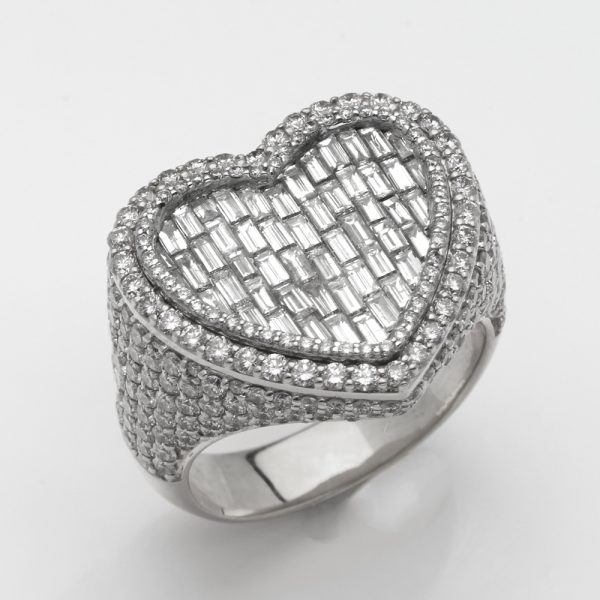 14KW 3.50CTW BAGUETTE DIAMOND HEART RING