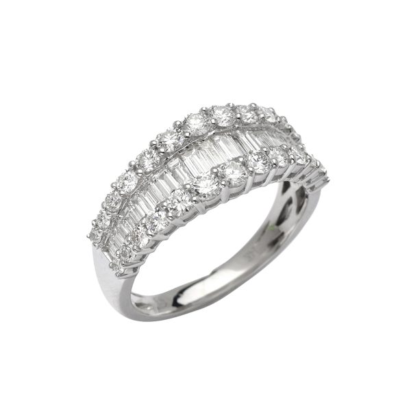 14KW 1.55CTW BUGUETTE DIAMOND LADIES RING