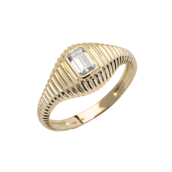 14KY 0.40CTW DIAMOND EMERALD CUT LADIES RING