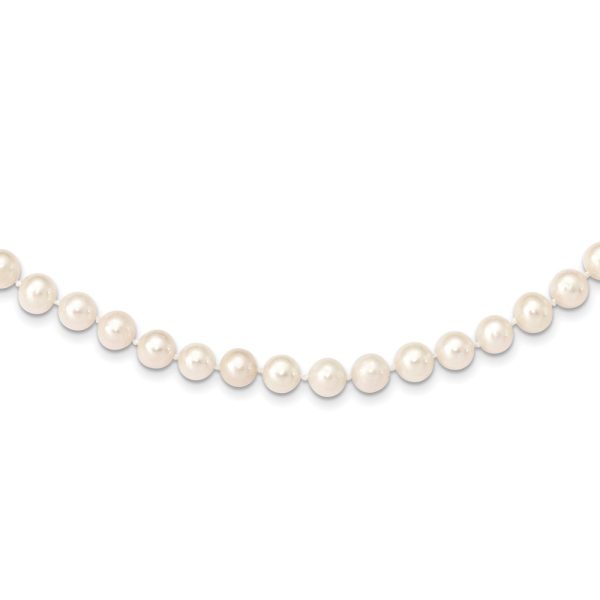 14k 7-8 mm White Near Round Freshwater Cultured Pearl Necklace