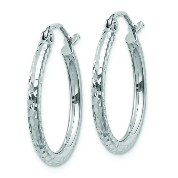 14k White Gold Diamond-cut 2mm Round Tube Hoop Earrings - Image 2