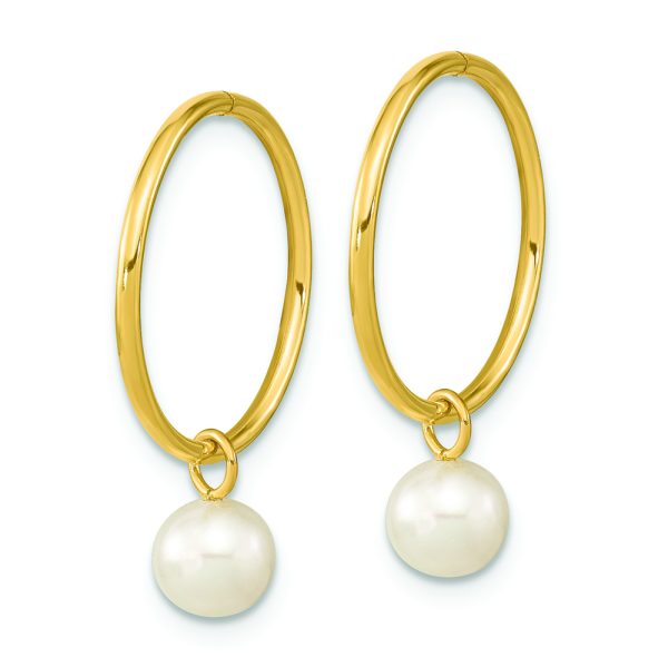 14K 5-6mm Round White FWC Pearl Hoop Earrings - Image 2