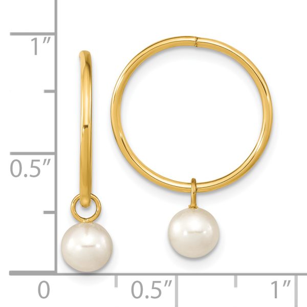 14K 5-6mm Round White FWC Pearl Hoop Earrings - Image 3