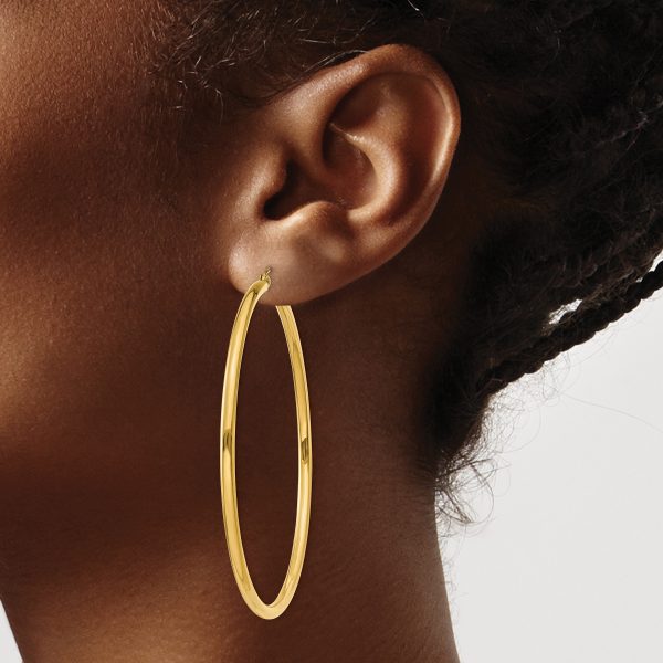 14K Polished 2.5mm Lightweight Tube Hoop Earrings - Image 3