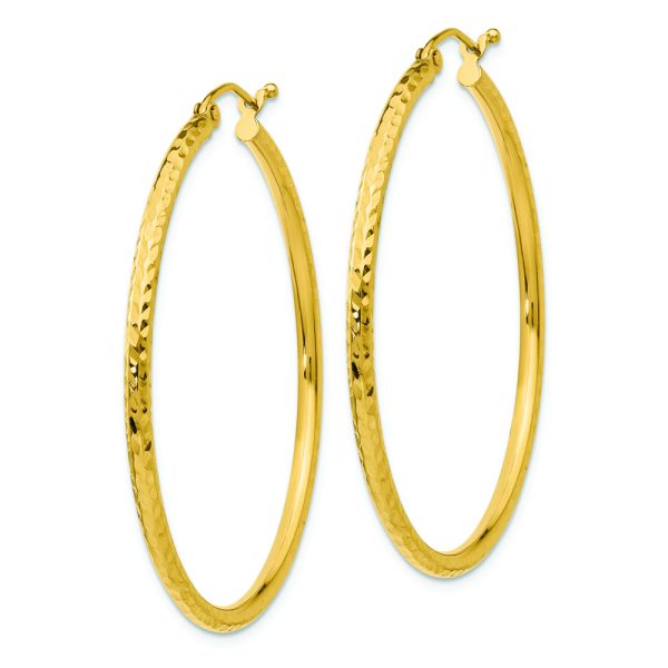 14k Diamond-cut 2mm Round Tube Hoop Earrings - Image 2