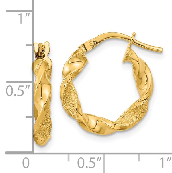 14K Polished and Textured Twisted Hoop Earrings - Image 2