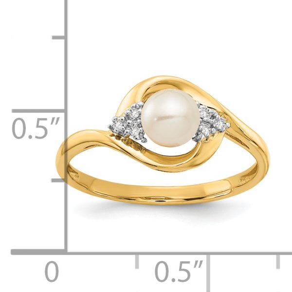 14k FW Cultured Pearl and Diamond Ring - Image 3