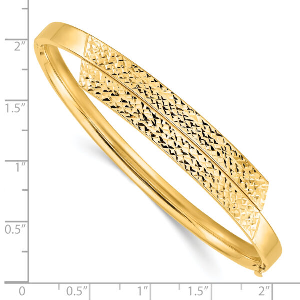 14ky 3/16 Polished & Diamond-cut Overlap Hinged Bangle - Image 3
