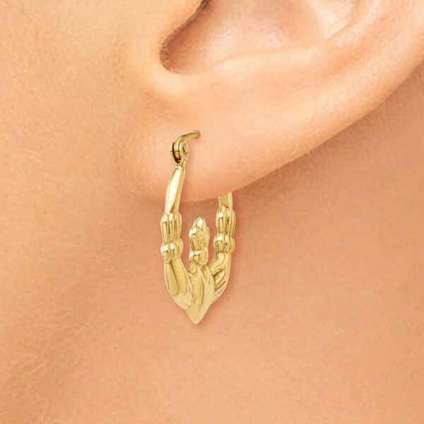 14k Polished Claddagh Hoop Earrings - Image 3