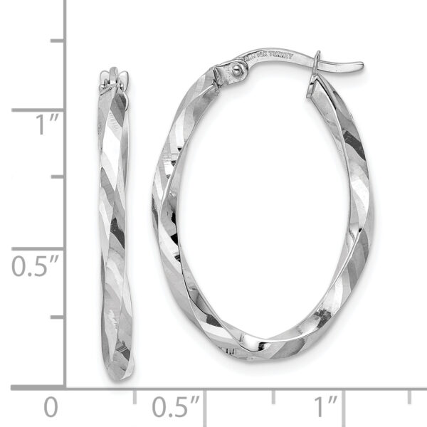 14k White Gold Polished 2.5x20x29mm Oval Hoop Earrings - Image 2